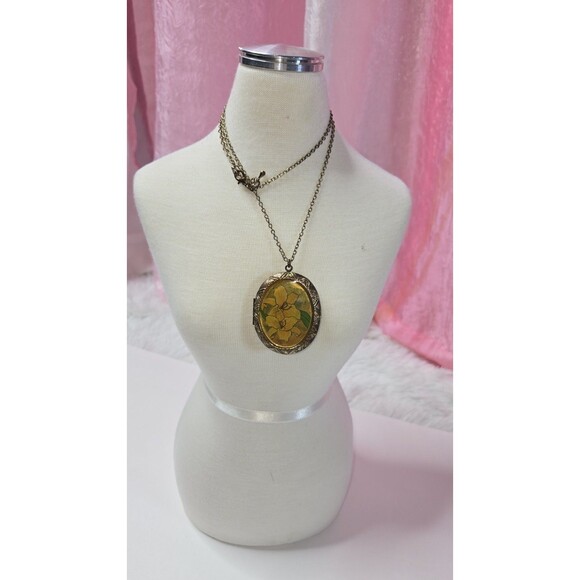 Jewelry Lot Vintage Fantasy Goldtone Theme Clean Curated Bundle Free Gift - Picture 9 of 16